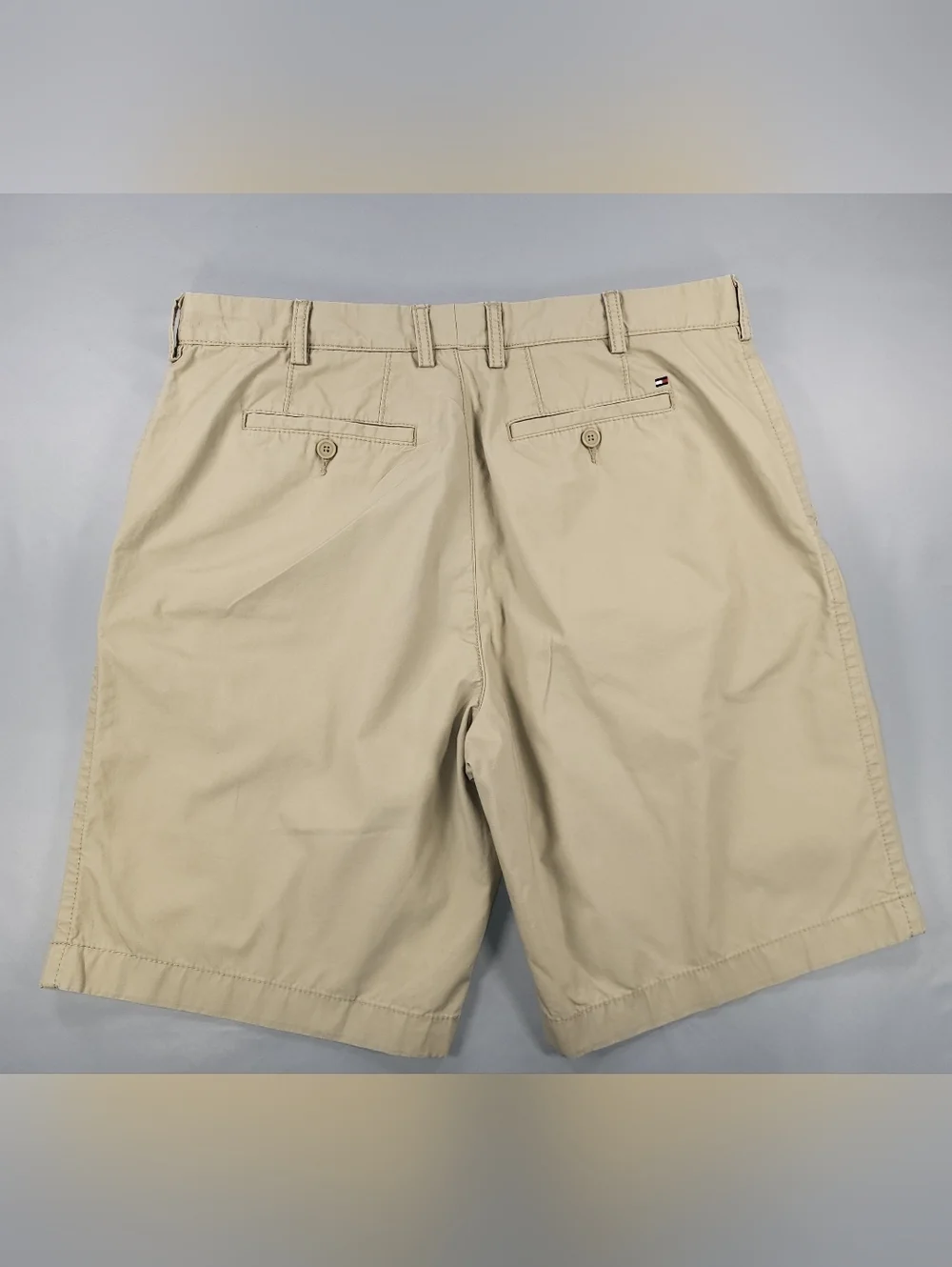 Tommy Hilfiger Mens Khaki Shorts Size 38 100% Cotton